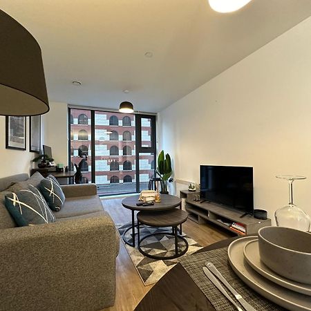 Cozy City Centre Apartment With Free Parking And Free Gym バーミンガム エクステリア 写真