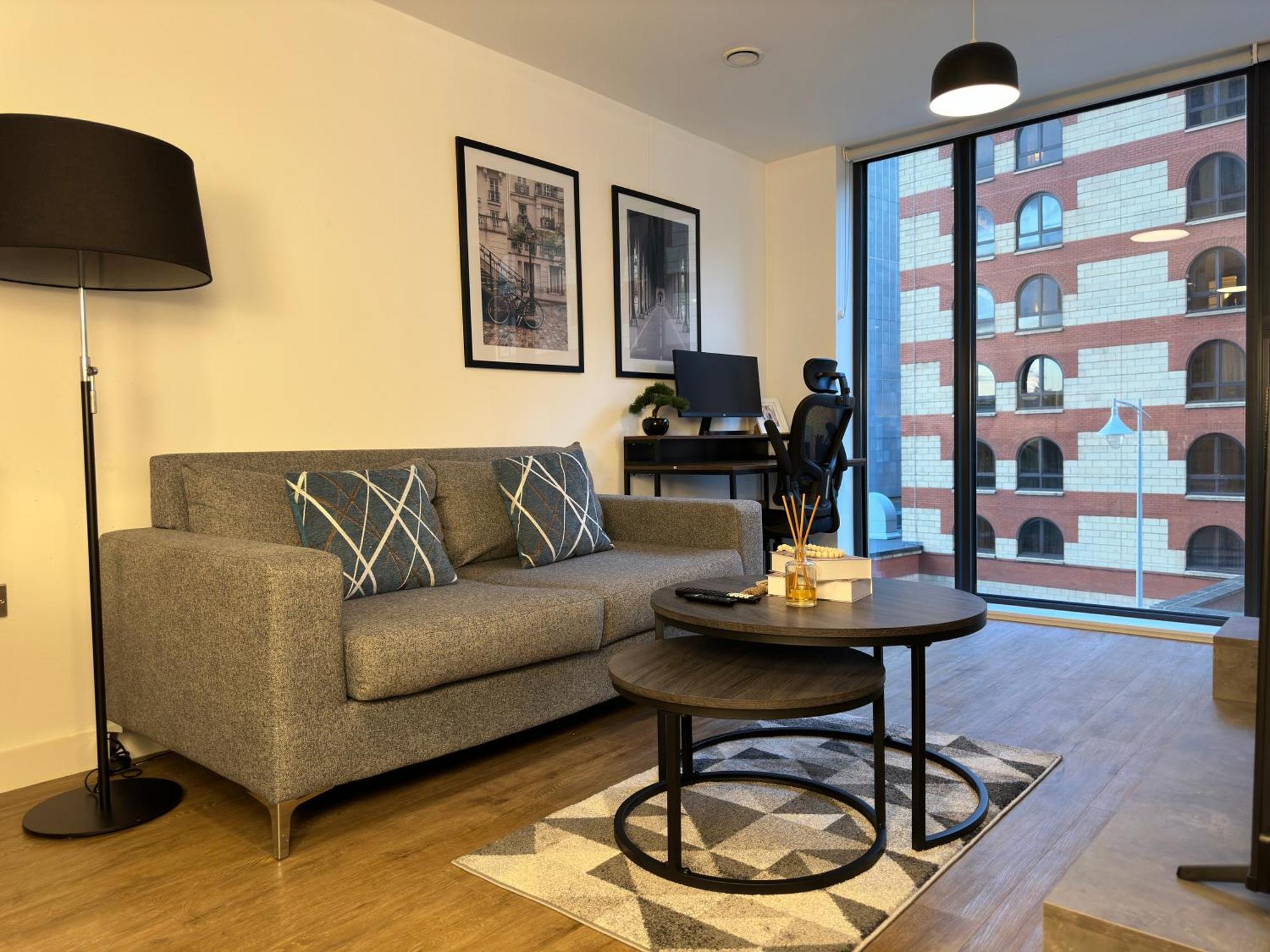 Cozy City Centre Apartment With Free Parking And Free Gym バーミンガム エクステリア 写真