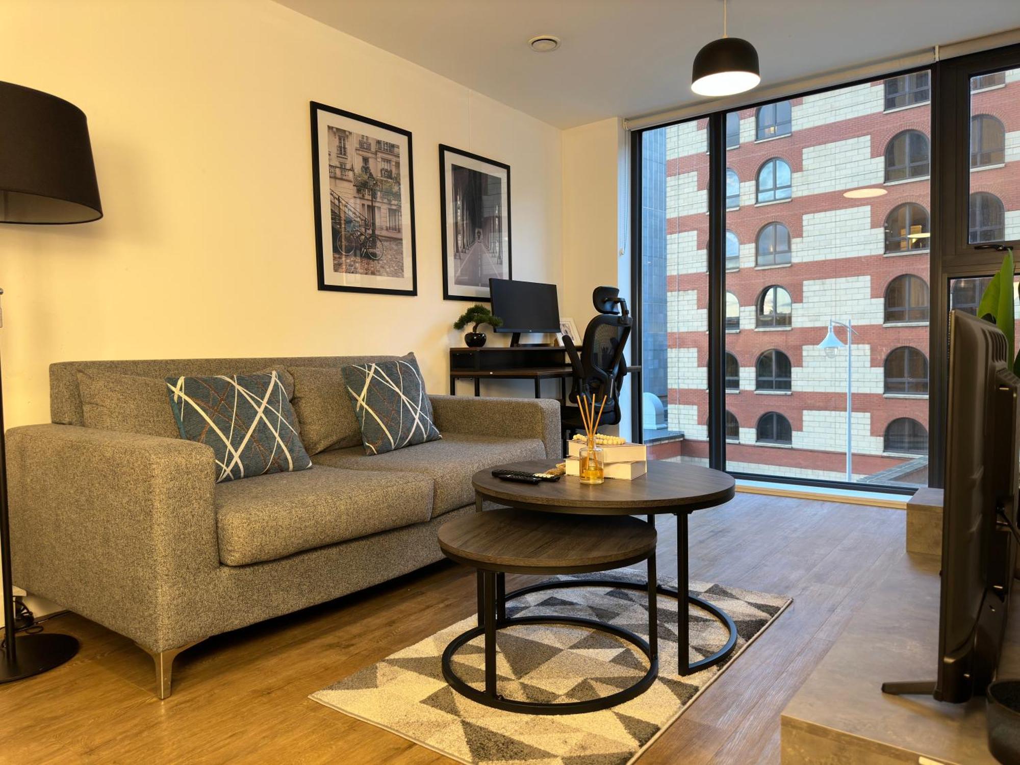 Cozy City Centre Apartment With Free Parking And Free Gym バーミンガム エクステリア 写真