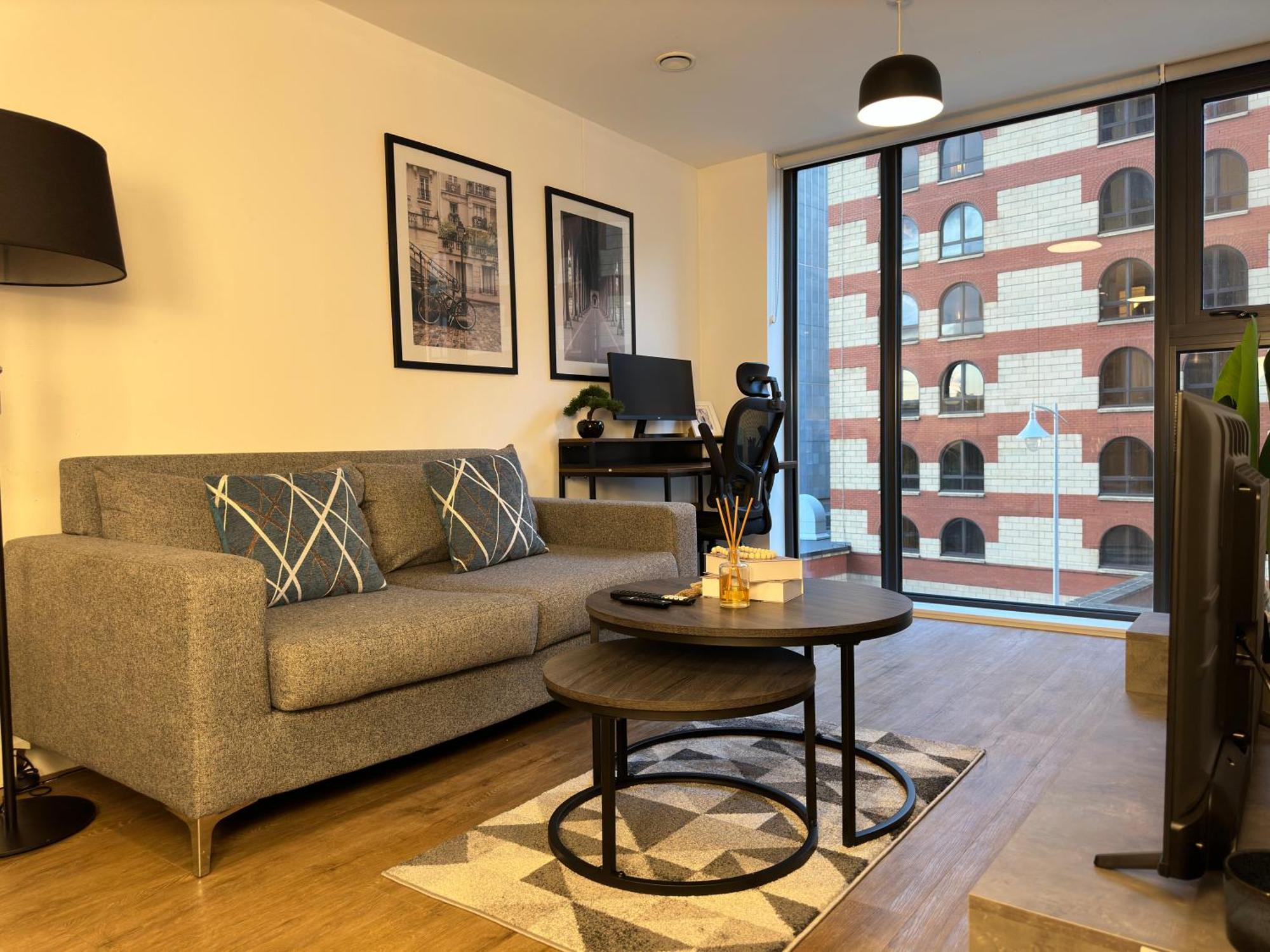 Cozy City Centre Apartment With Free Parking And Free Gym バーミンガム エクステリア 写真