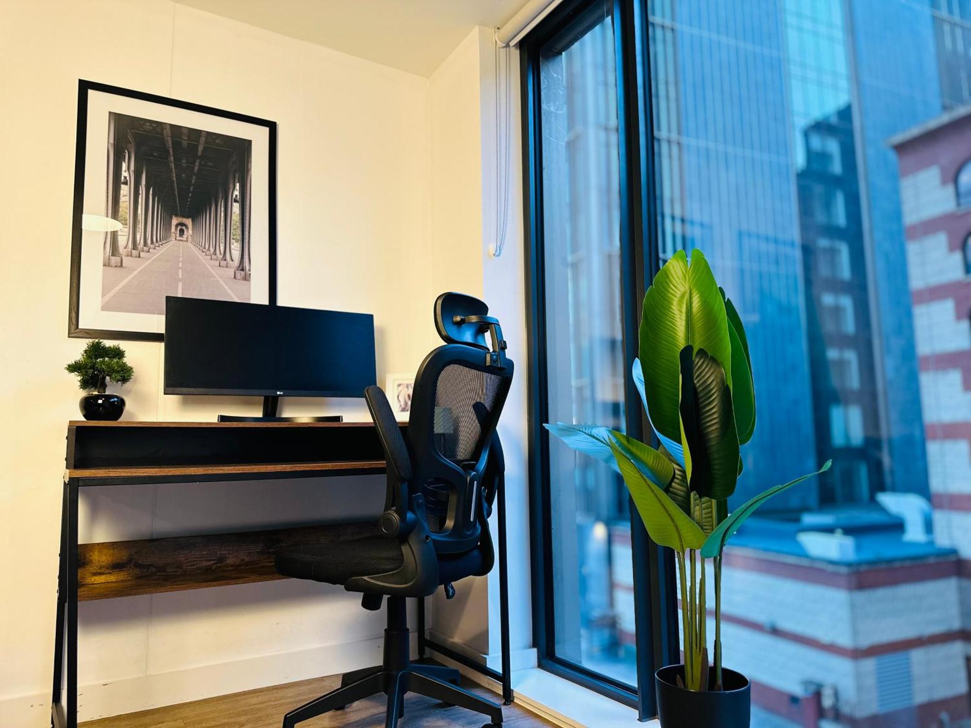 Cozy City Centre Apartment With Free Parking And Free Gym バーミンガム エクステリア 写真